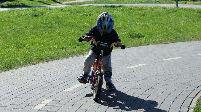 child-3336934_960_720