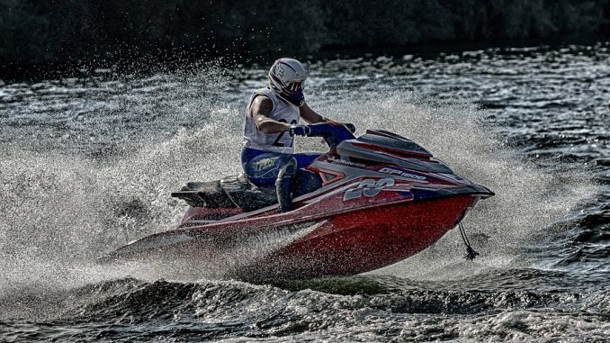 jet-ski-2785167_960_720