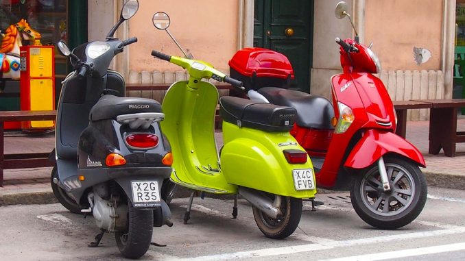 scooter-250491_960_720