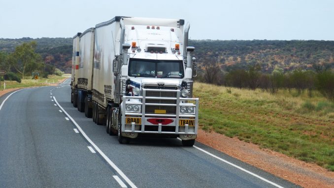 semi-trailers-534577_960_720