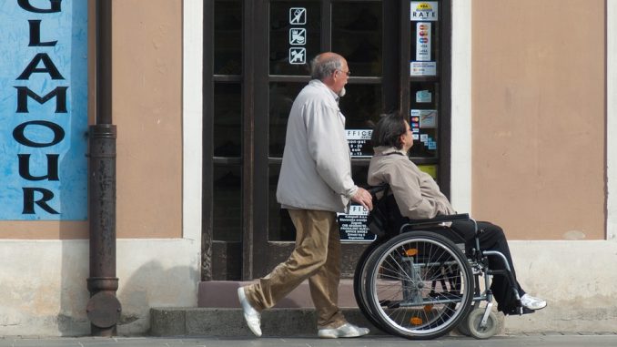 wheelchair-908343_960_720